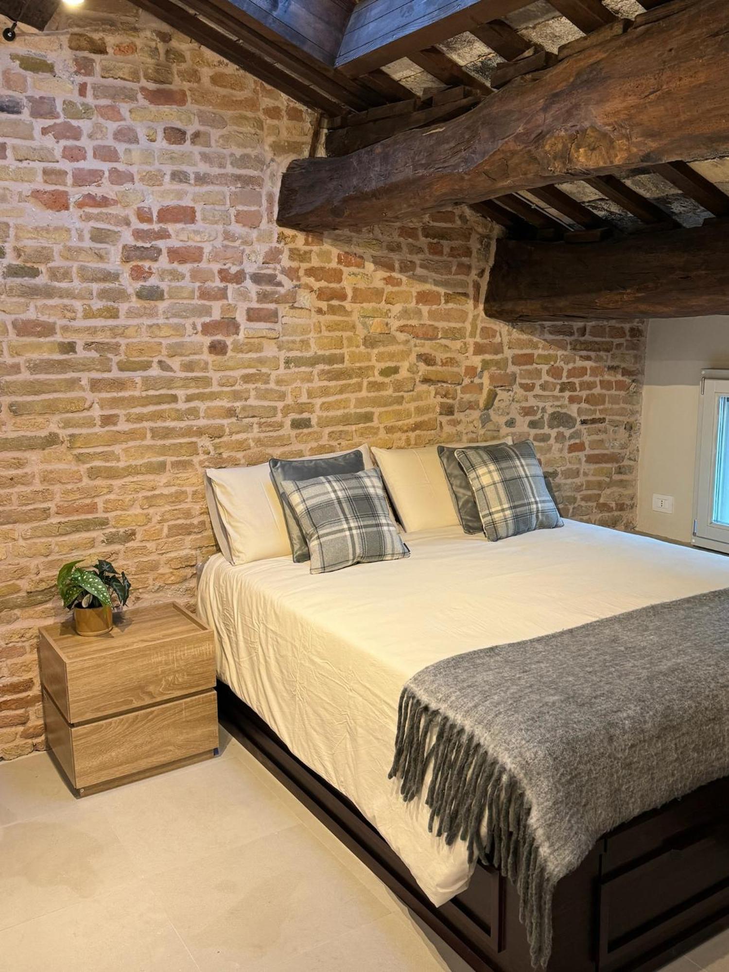 Noua Luxury Studio Apartments Ravenna Exteriör bild