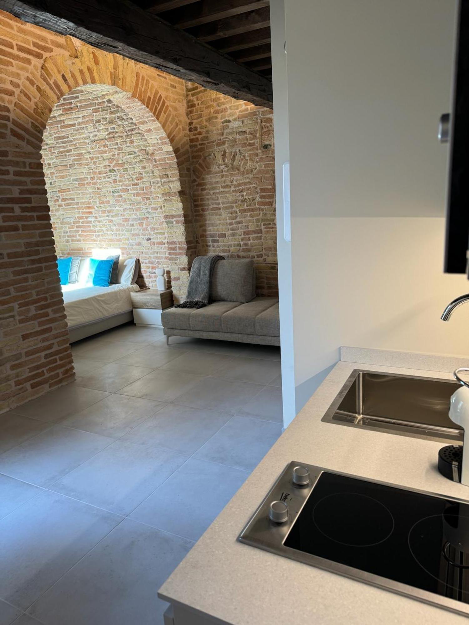 Noua Luxury Studio Apartments Ravenna Rum bild